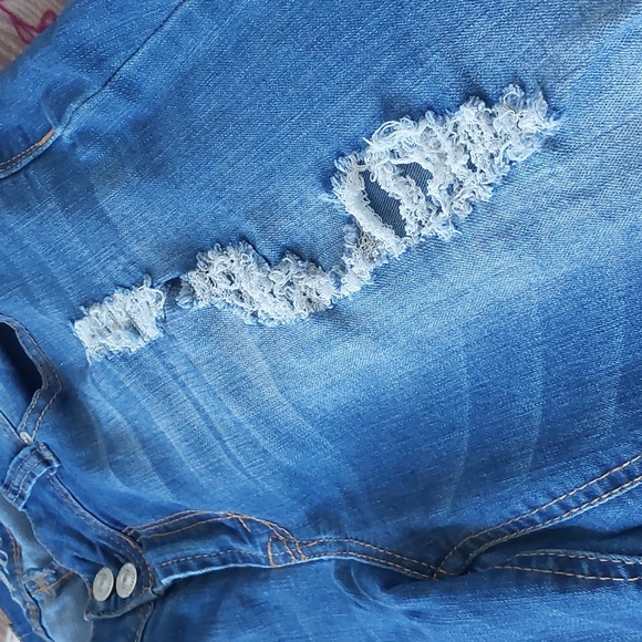 Good For Fall Weather - Picture 4 of 8